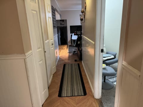 5 bedroom apartment hotel Condo in Middletown