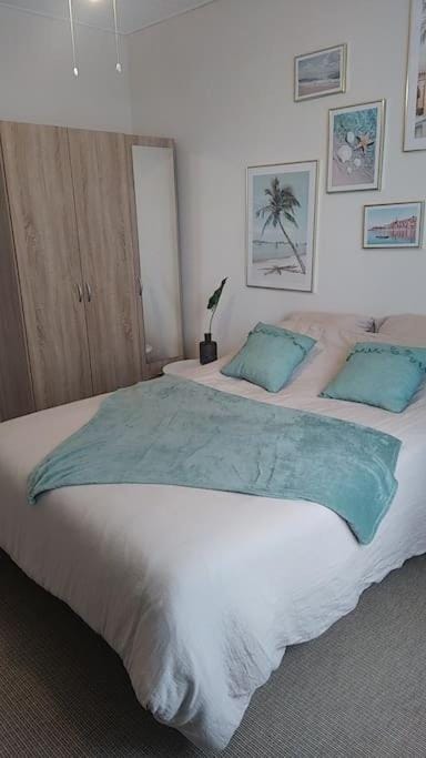 Appartement une chambre avec balcon Apartment in Île-de-France