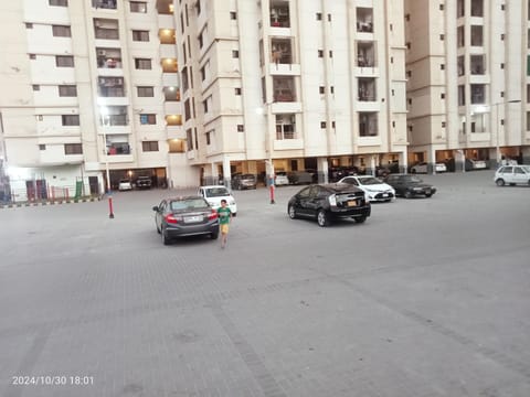 Luxury Apartment Apartment in Karachi