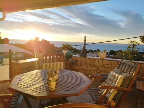 Patio, Nearby landmark, Balcony/Terrace, Sea view, Quiet street view