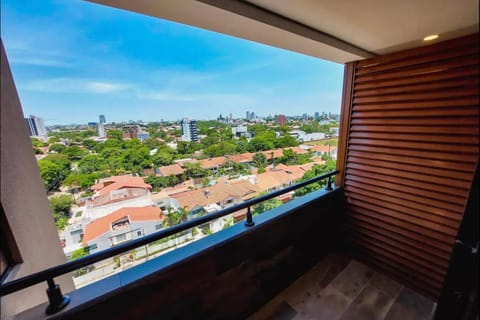 Balcony/Terrace, City view