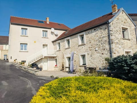 Property building, Balcony/Terrace