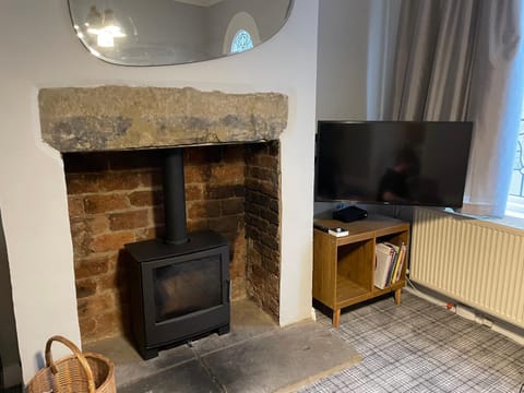 Cosy 1BD Heritage Cottage in Saltaire, Shipley House in Bradford