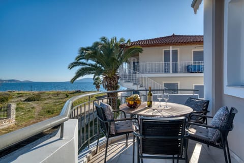 Day, Natural landscape, View (from property/room), Balcony/Terrace, Sea view