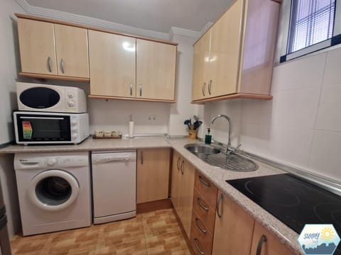 Kitchen or kitchenette, dishwasher, minibar, pet friendly, stove, toaster, washing machine