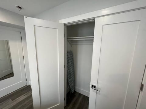 The Chic Suite - 1BR with Luxe Amenities Copropriété in Paterson