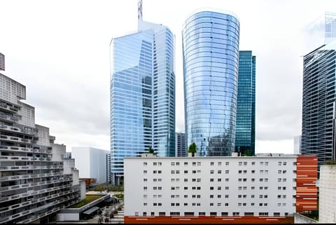 Property building, Day, City view