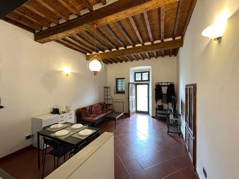 Casina il Cionfo Condo in Florence