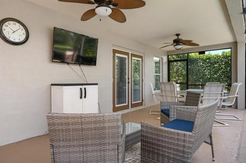 Shangri La Retreat! Lakefront private pool home with bright, tropical design! House in Bradenton