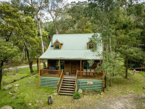 Pinnacle Retreat House in Halls Gap