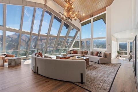 Natural landscape, Living room, Seating area, Mountain view