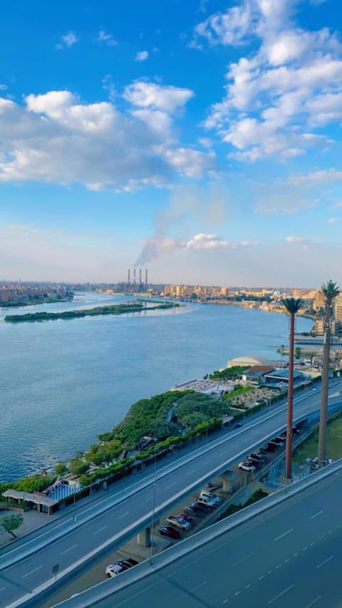 شقة اطلالة النيل Condominio in Cairo