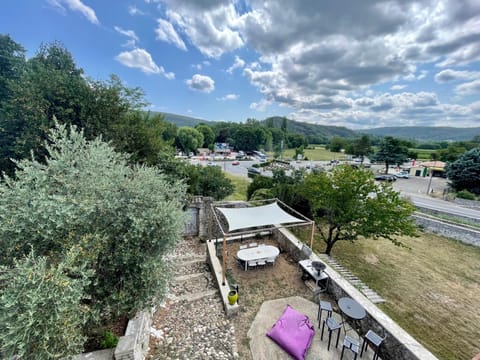 BBQ facilities, Garden view