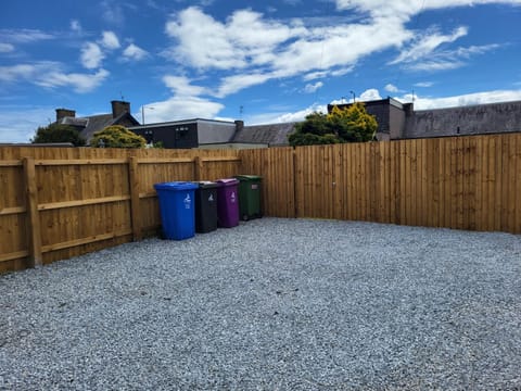 Central 2-bedroom bunglow with double sofa bed House in Carnoustie