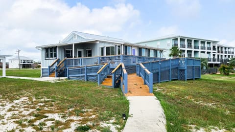 Recently Updated Home w/ Private Pier/Boat Slip House in Orange Beach