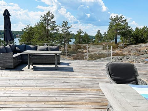 Holiday home VÄSTERVIK III Casa in Västervik