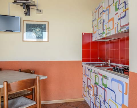VILLA GARUTI VILLAGE Apartment hotel in Lake Garda