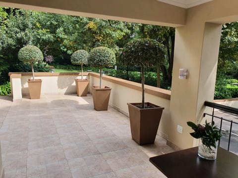 Patio, Day, Garden, View (from property/room), Balcony/Terrace, Garden view