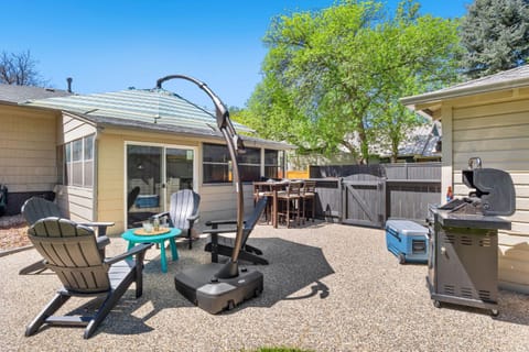 Historic Mountain Ave Bungalow - Walk Everywhere! House in Fort Collins