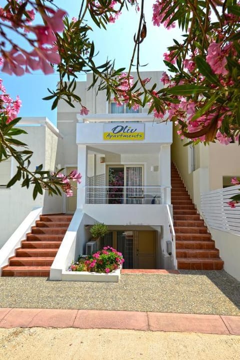 Oliv Apartments Bed and Breakfast in Rethymno