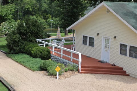 Property building, Spring, Garden view