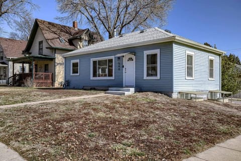 Property building, Day, Neighbourhood, Street view