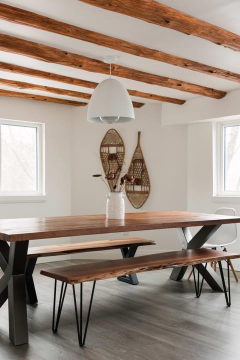 Waterfront Cottage w Sauna on Sharbot Lake Haus in Central Frontenac