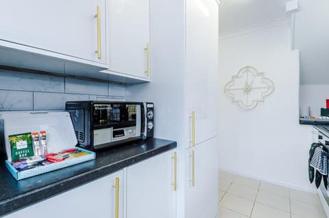 Kitchen or kitchenette, Food and drinks, Food, minibar, pet friendly, stove, toaster