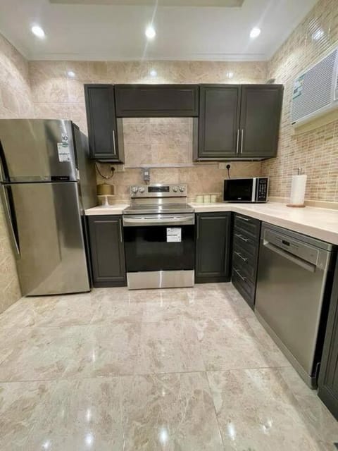 Kitchen or kitchenette, dishwasher, minibar, pet friendly, stove