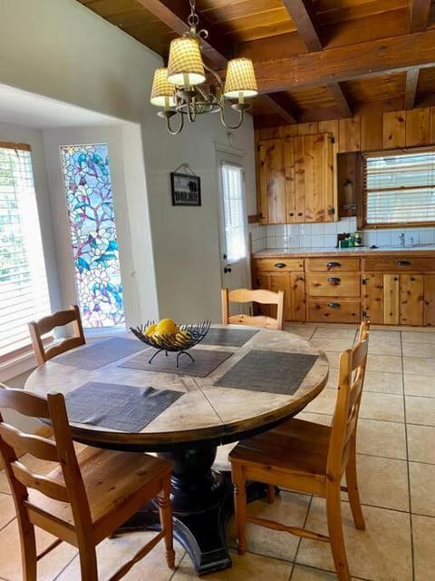 The Washoe 3 Bedroom Family Unit House in South Lake Tahoe