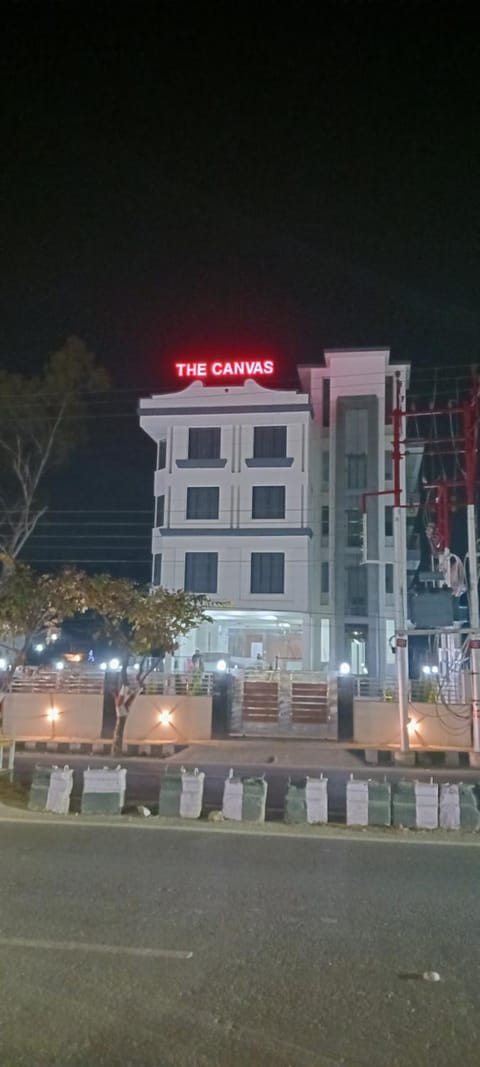 The Canvas Doon Hotel in Dehradun