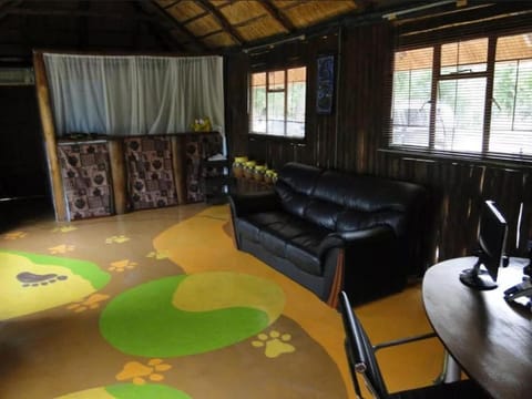 Hippo Paradise Lodge and Campsites Albergue natural in Zimbabwe