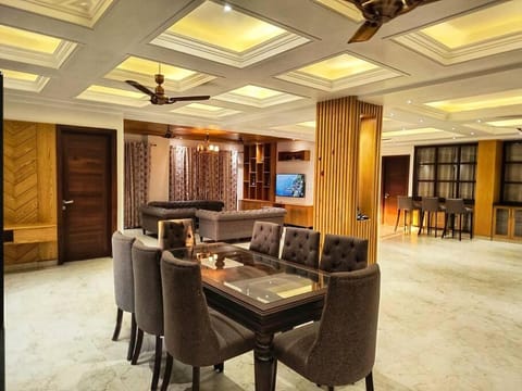 The Crown:The Pinnacle of Luxury Copropriété in Rishikesh