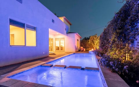 Camelback Dwelling - Private Pool/Spa - In Old Town House in Scottsdale