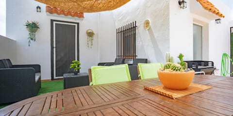 Patio, Off site, Balcony/Terrace