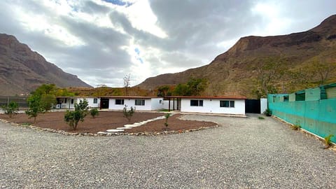 Property building, Natural landscape, Mountain view