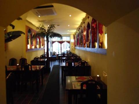 Restaurant/places to eat