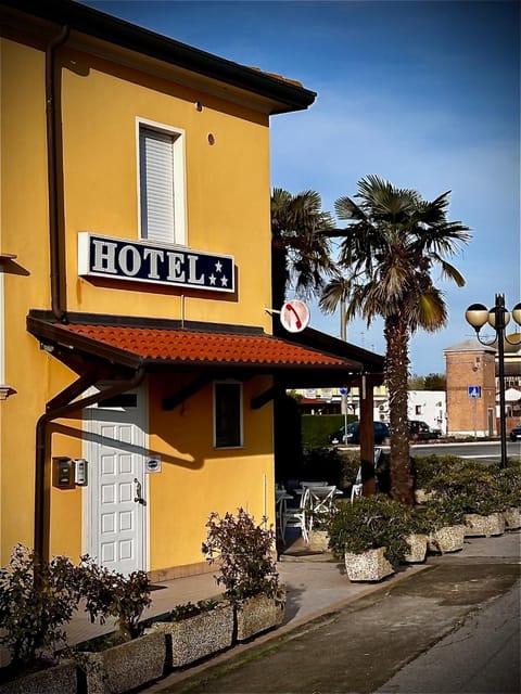 Hotel Ponte Molo Hotel in Porto Tolle