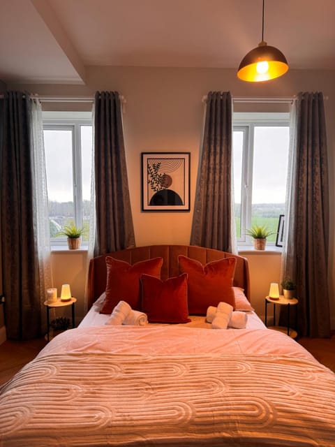 Finnstown Hall- private room in shared apartment with the Host Vacation rental in Dublin