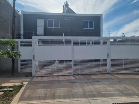 Complejo Trinidad Apartment in Godoy Cruz
