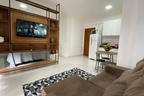 Exclusivo Apartamento Próximo a Hospital Premium com Academia Profissional, Bar Mercatto, Restaurante de Alto Padrão, Jacuzzi, Estacionamento Exclusivo e Vista Deslumbrante da Cidade! 1711 Apartment in Goiania