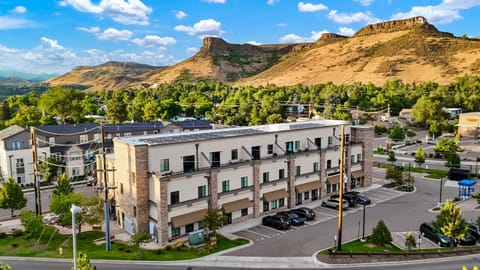 Golden Condo Patio with MTN Views Walk to DT Golden and School of Mines Casa in Golden