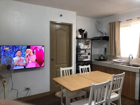 TV and multimedia, Dining area