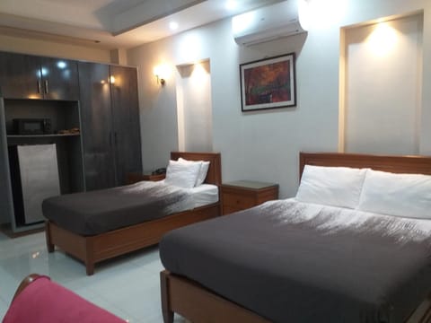 HOTEL MEDALLION SUITES Hotel in Lahore