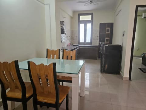 3 BHK in Krishna Nagar Lucknow LKO 301L Apartment in Lucknow