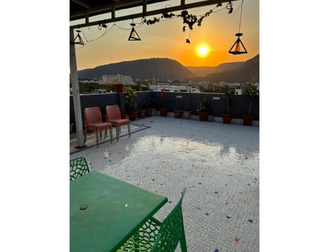Uphar Homestay - Hotel & Restaurant, jaipur Vacation rental in Jaipur
