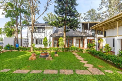 Property building, Garden view