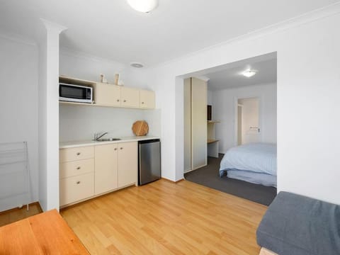 Kalisti Suites - Fira Suite Apartment in Port Sorell