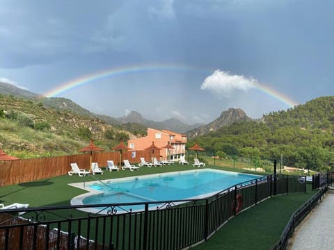 Natural landscape, Mountain view, Swimming pool, sunbed