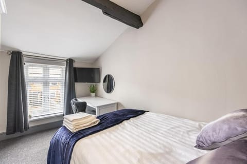 Rugby Coach House, Central location, 5 star rating Villa in Rugby